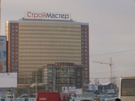 Новосибирца судят за ограбление «Строймастера» и убийство торговца валютой