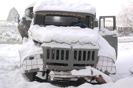 Кто соберет в Новосибирске ржавые автомобили-«подснежники»?