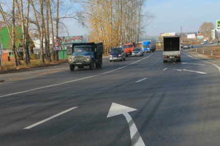 На городских магистралях появляется новая дорожная разметка 