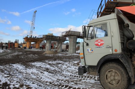 Строительство развязки на ул. Большевистская идёт точно в срок