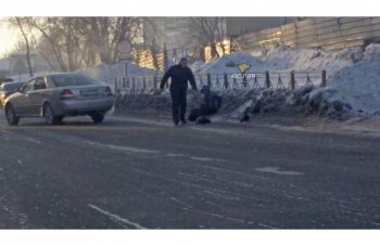 В Новосибирске сбили пешехода, переходившего дорогу на зеленый свет