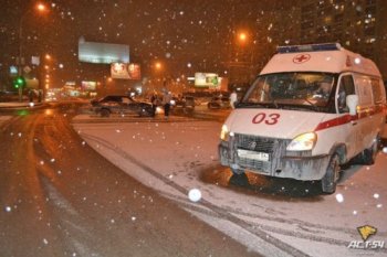 За сутки сразу две новосибирские машины скорой помощи попали в ДТП