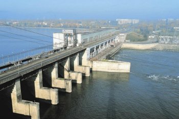 В праздничные выходные трем десяткам дачных участков в Новосибирске грозит подтопление